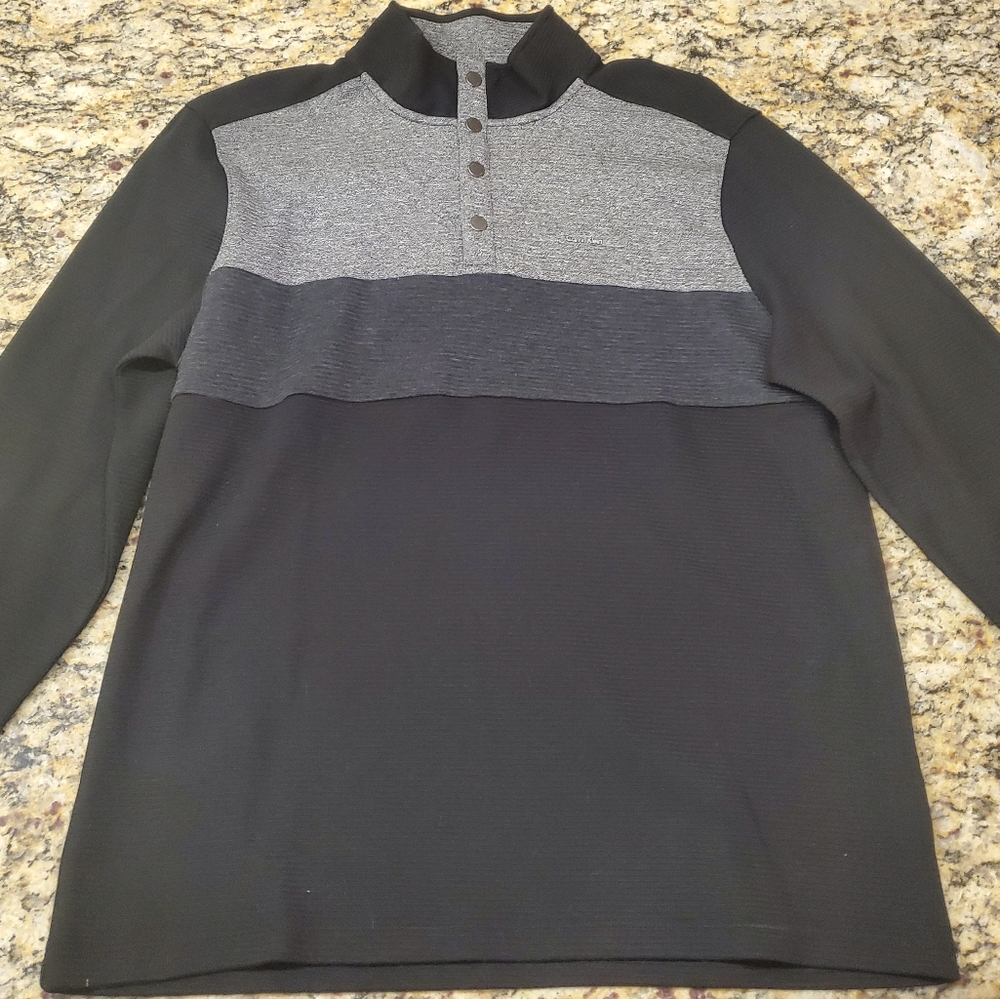 NWOT Mens Calvin Klein Sweater